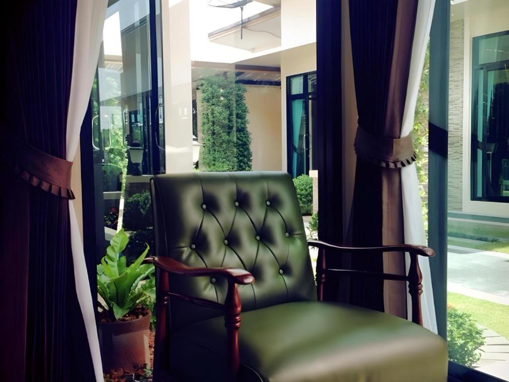 Med Room Korat Nakhonratchasima Dış mekan fotoğraf