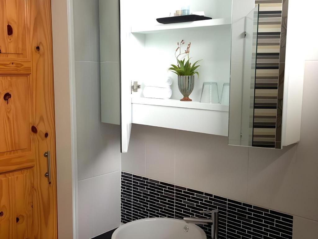 Med Room Korat Nakhonratchasima Dış mekan fotoğraf