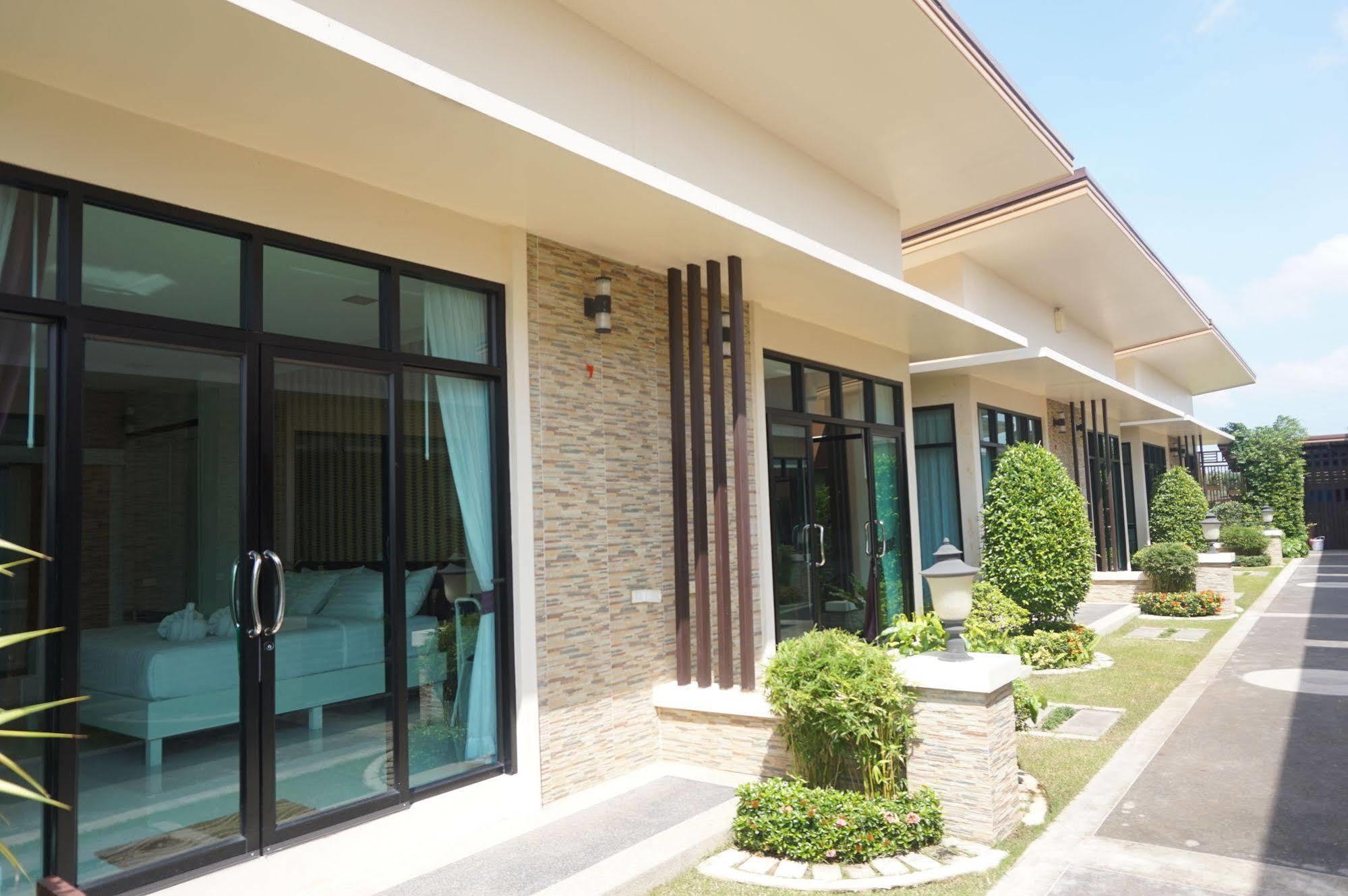 Med Room Korat Nakhonratchasima Dış mekan fotoğraf