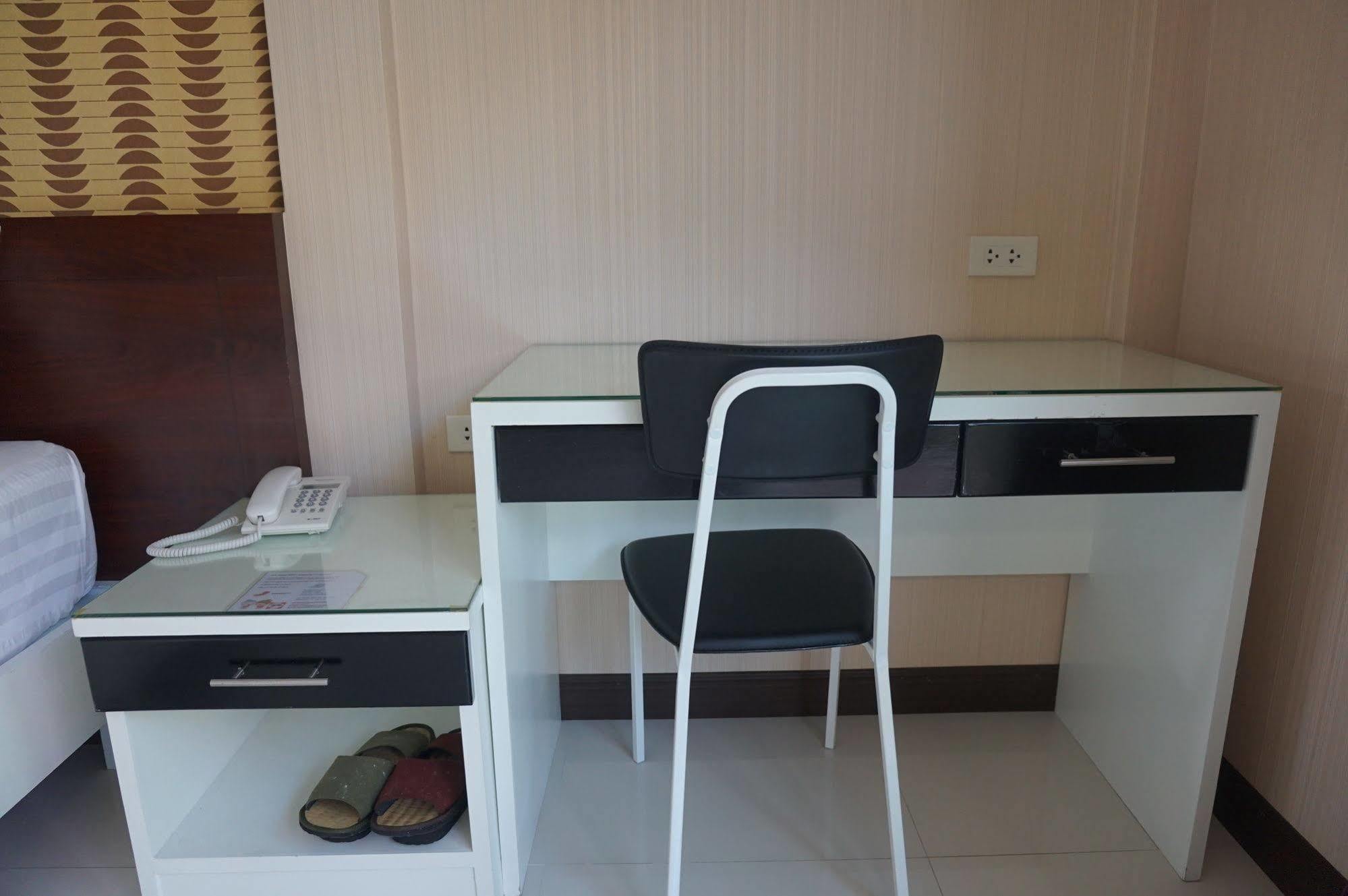 Med Room Korat Nakhonratchasima Dış mekan fotoğraf